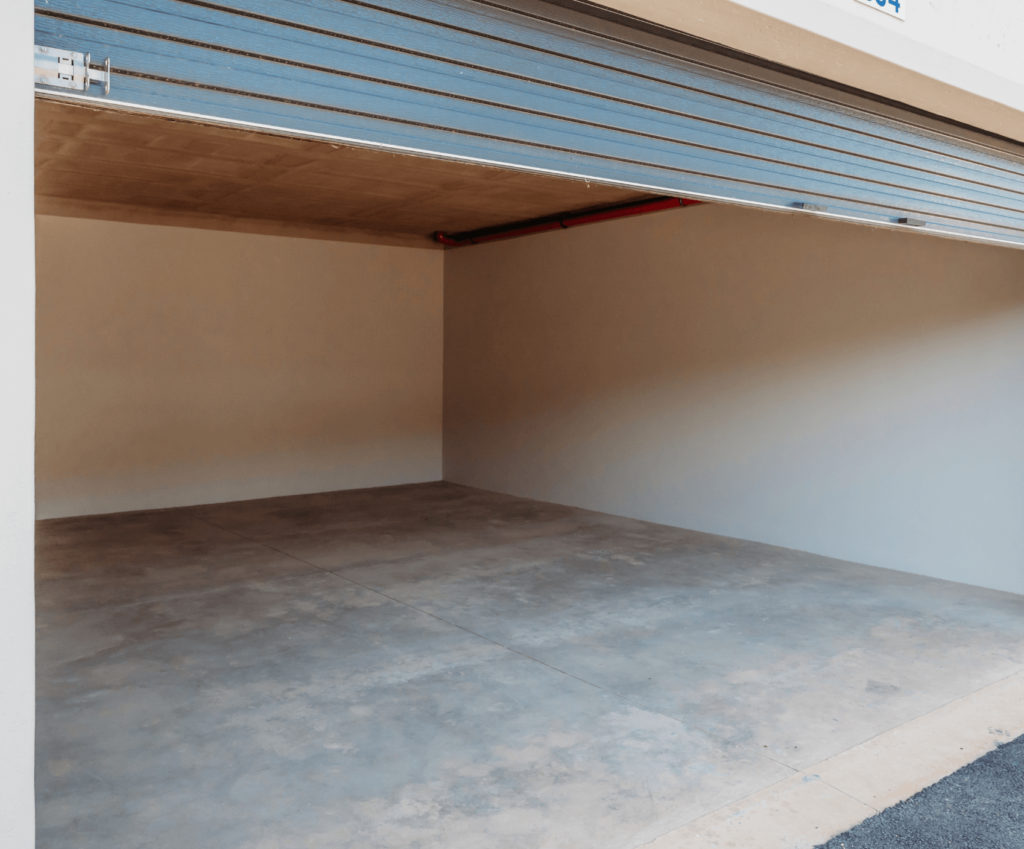 Double Garage 101 Storage