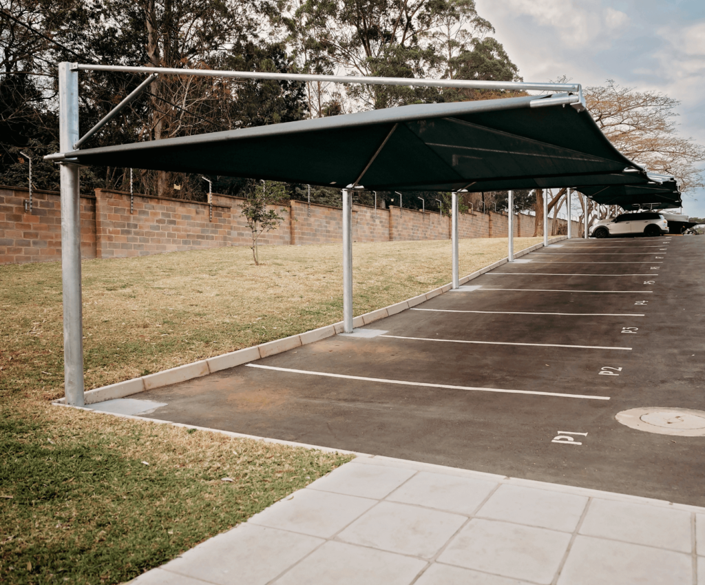 101 Storage Hillcrest Shaded Parking Bay